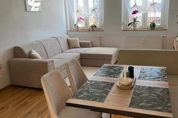 Altbauwohnung mit Balkon kaufen in 4910 Ried (Bild 1)